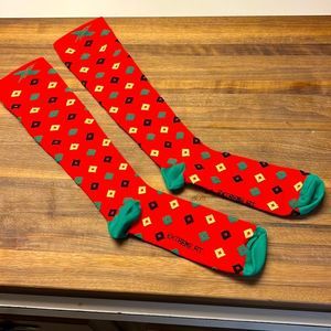 Extreme Fit Running/ Recovery Compression Socks - NEW - S/M (Women 5-10)